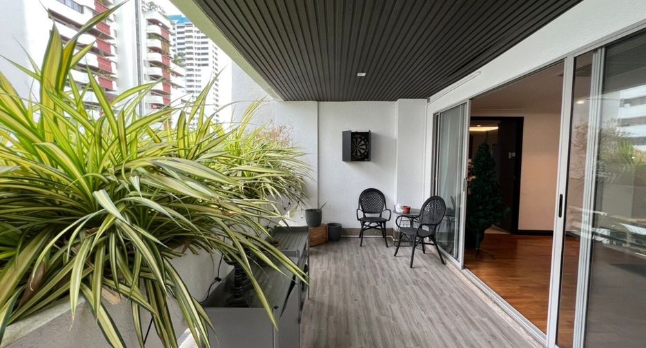 Apartamento en alquiler de 4 habitaciones en Watthana, Bangkok