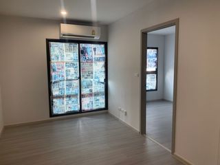 For sale 2 bedrooms condo in Bang Phlat, Bangkok