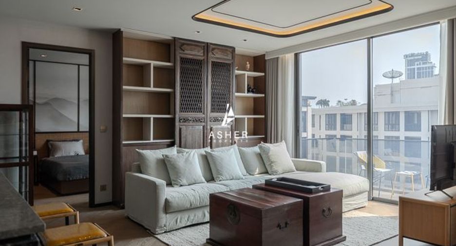 For rent 2 bed condo in Watthana, Bangkok