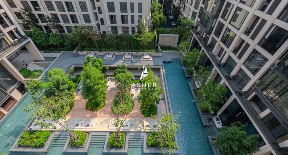 For rent 2 bed condo in Watthana, Bangkok