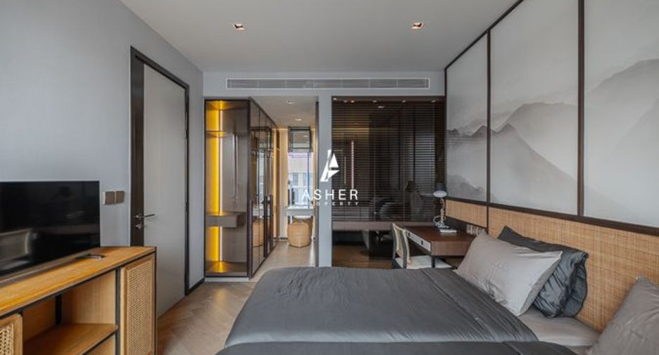 For rent 2 bed condo in Watthana, Bangkok