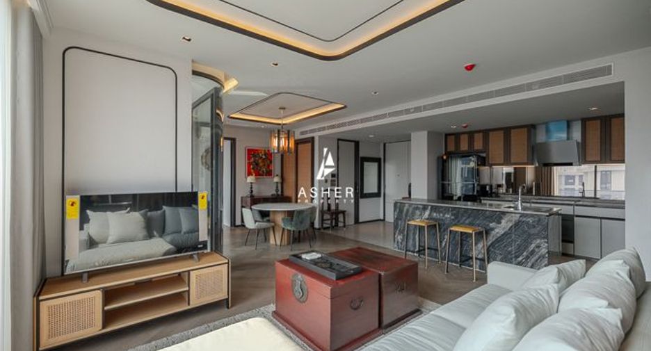 For rent 2 bed condo in Watthana, Bangkok