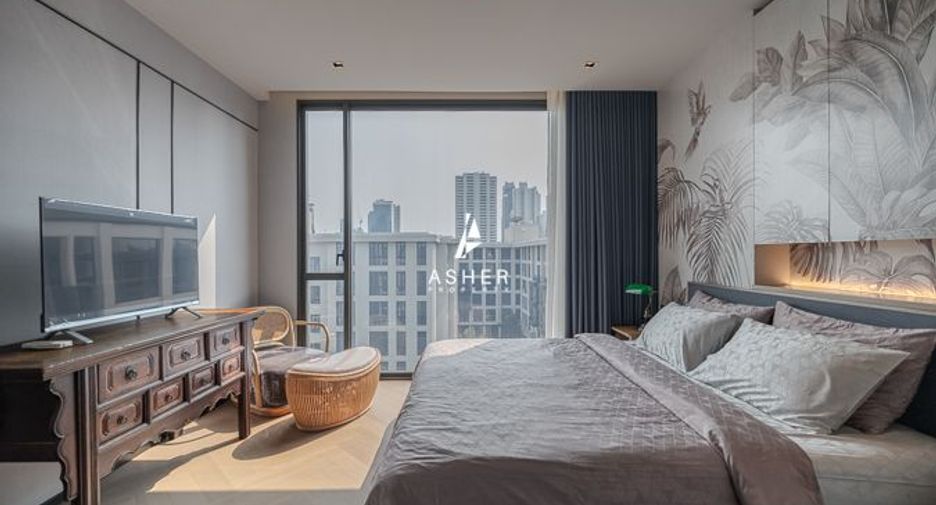 For rent 2 bed condo in Watthana, Bangkok