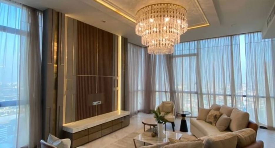 For rent 3 bedrooms condo in Watthana, Bangkok