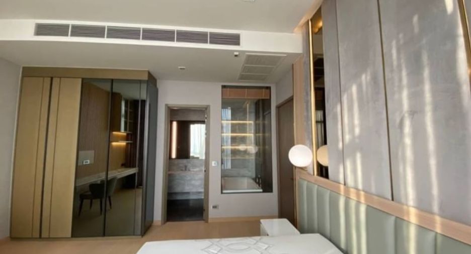 For rent 3 bedrooms condo in Watthana, Bangkok