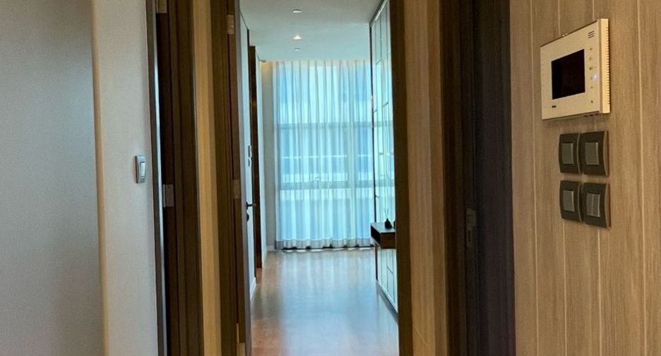 For rent and for sale 2 bedrooms condo in Pathum Wan, Bangkok