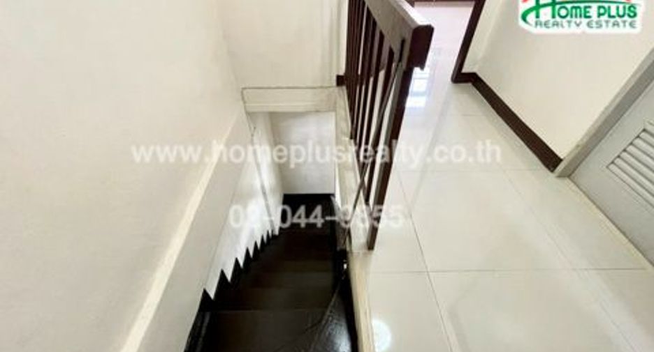 For sale 2 bedrooms townhouse in Bueng Kum, Bangkok