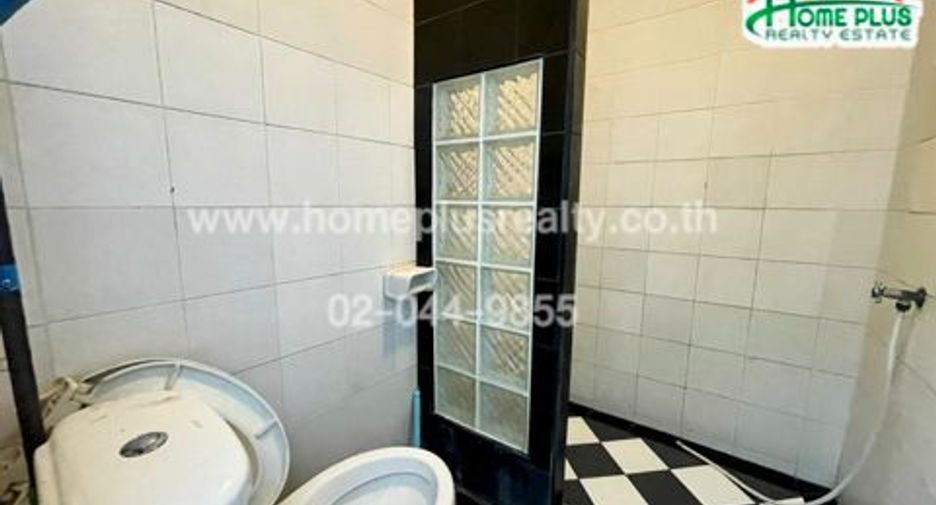 For sale 2 bedrooms townhouse in Bueng Kum, Bangkok
