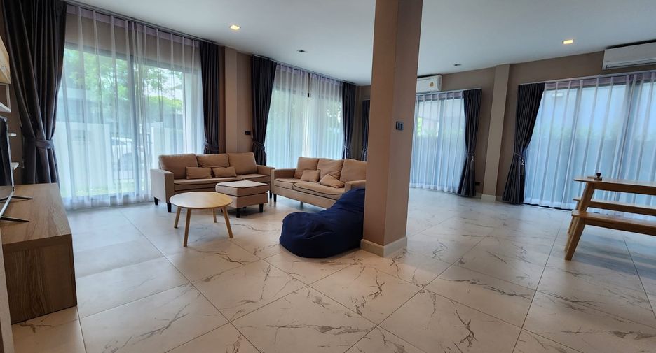 For rent そして for sale 4 ベッドルーム house in Chatuchak, Bangkok