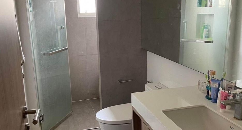 For rent and for sale 5 bedrooms house in Bang Phli, Samut Prakan