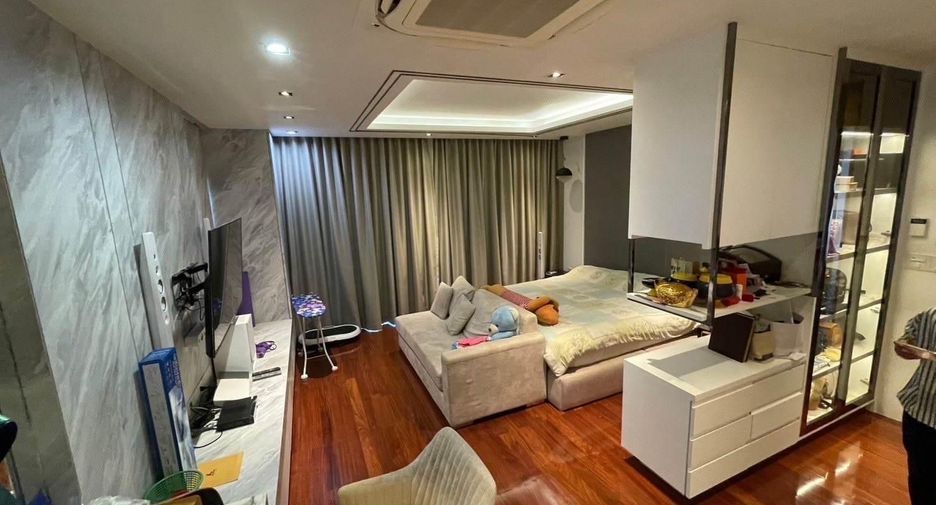 For rent and for sale 5 bedrooms house in Bang Phli, Samut Prakan