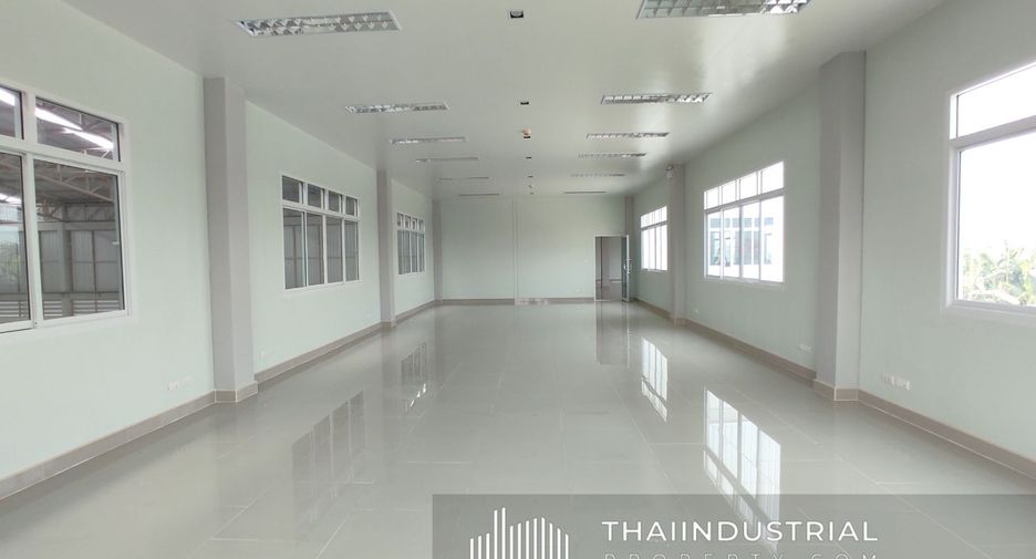 For rent warehouse in Lam Luk Ka, Pathum Thani