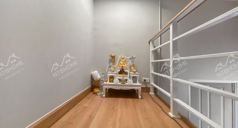 For sale 4 bed townhouse in Bang Bua Thong, Nonthaburi