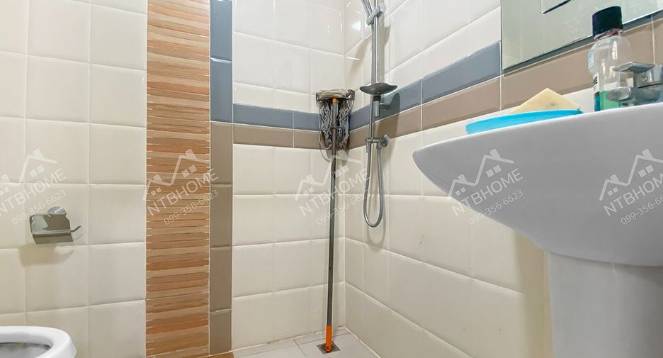For sale 4 bed townhouse in Bang Bua Thong, Nonthaburi