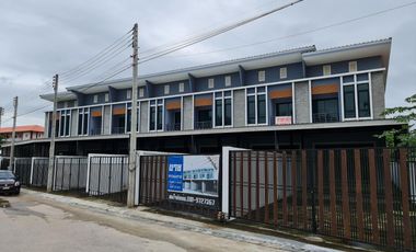For sale 2 bedrooms townhouse in Mae Sot, Tak