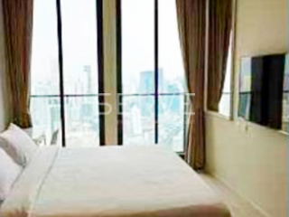 For rent 3 Beds condo in Pathum Wan, Bangkok