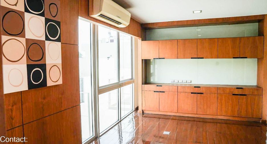 ขาย 3 ห้องนอน ทาวน์เฮ้าส์ ใน ยานนาวา, กรุงเทพฯ