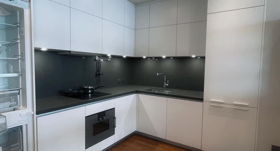 For rent 1 bed condo in Khlong San, Bangkok