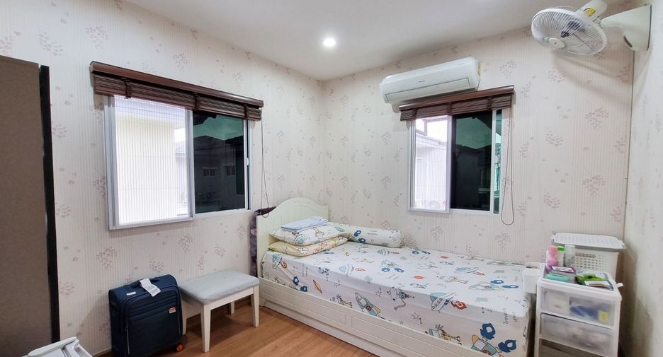 For sale 3 Beds house in Suan Luang, Bangkok