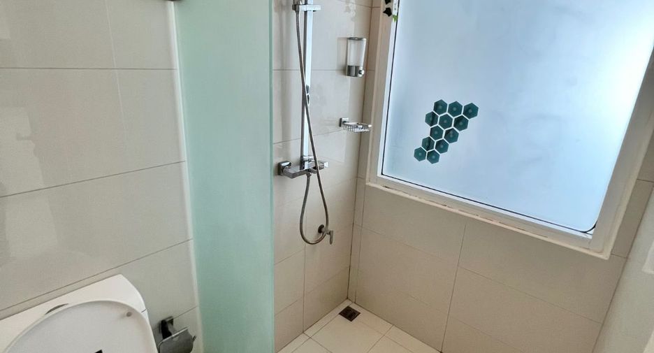 For rent studio condo in South Pattaya, Pattaya