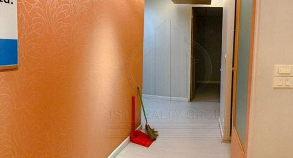 For rent 3 bedrooms office in Bang Na, Bangkok