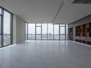 For sale 3 bedrooms condo in Watthana, Bangkok