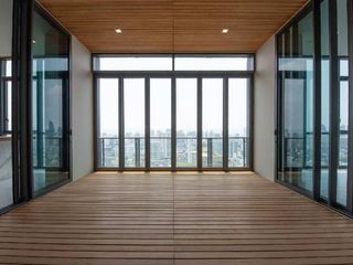 For sale 3 bedrooms condo in Watthana, Bangkok