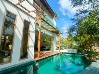 For rent and for sale 4 bedrooms villa in Mueang Phuket, Phuket