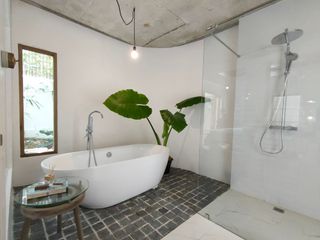For rent and for sale 4 bedrooms villa in Mueang Phuket, Phuket