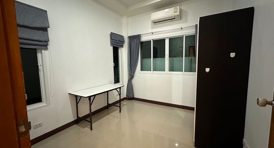 For rent 3 bedrooms house in Mueang Phuket, Phuket