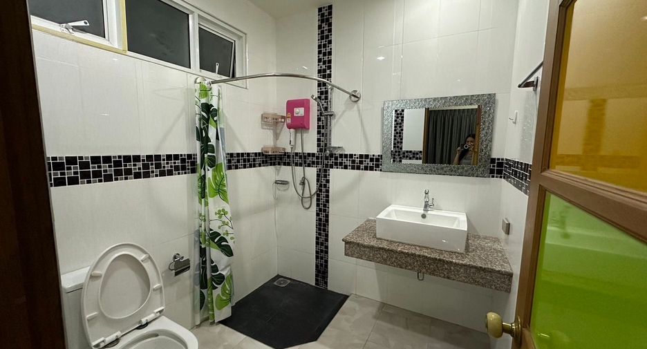 For rent 3 bedrooms house in Mueang Phuket, Phuket