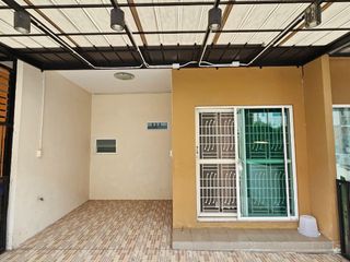 For sale 3 Beds townhouse in Nong Khaem, Bangkok