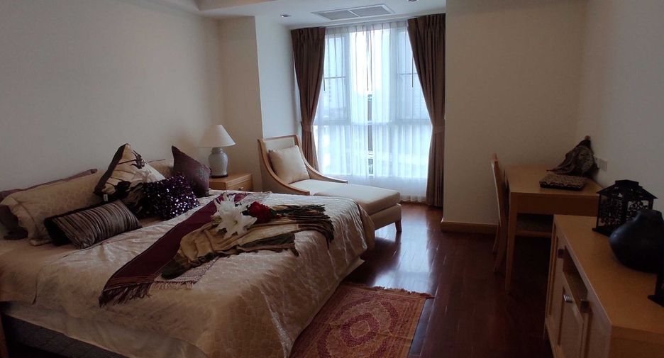 Wohnung zur Miete mit 3 Zimmer in Khlong Toei, Bangkok