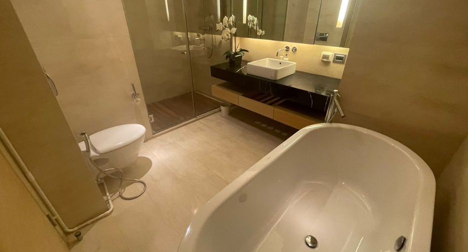 For rent and for sale 2 bedrooms condo in Sathon, Bangkok