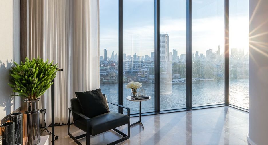 For sale 2 bed condo in Khlong San, Bangkok