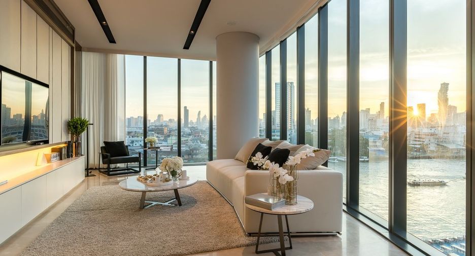 For sale 2 bed condo in Khlong San, Bangkok