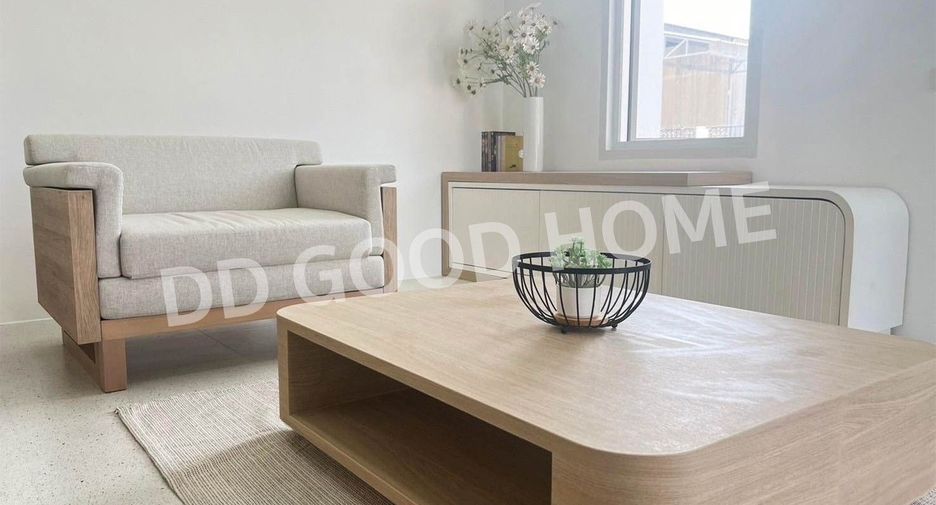 For sale 4 bedrooms house in Sai Noi, Nonthaburi