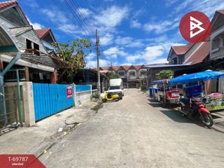 For sale 4 bed townhouse in Bang Bo, Samut Prakan