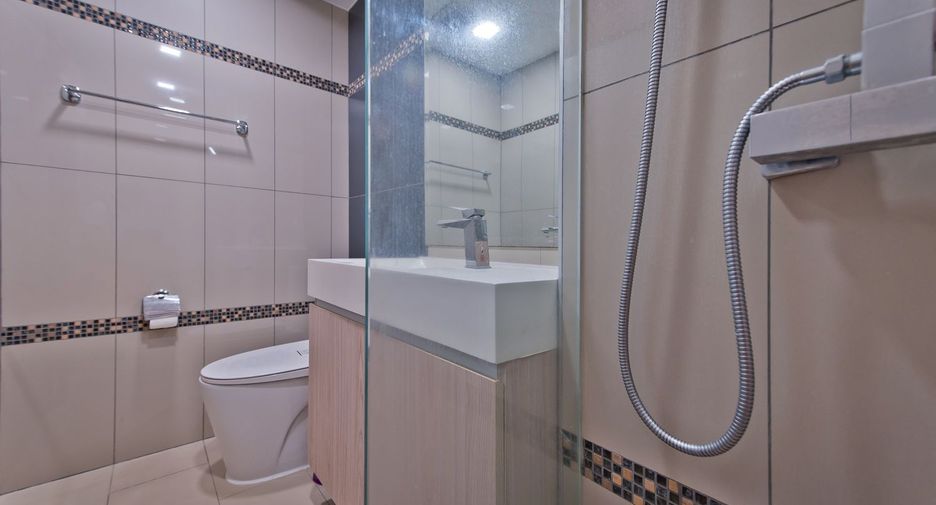 À vendre studio condo à Jomtien, Pattaya