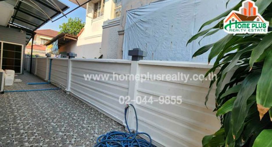 For sale 4 bedrooms house in Bang Bon, Bangkok