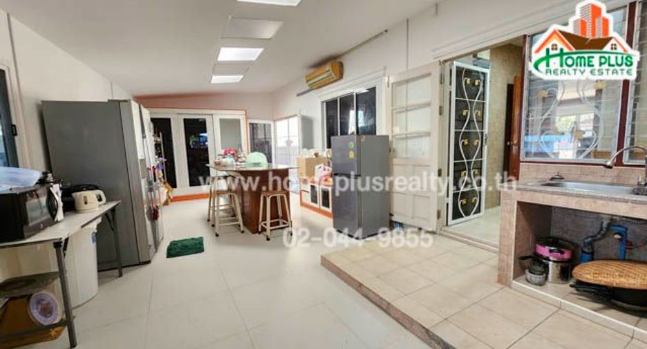 For sale 4 bedrooms house in Bang Bon, Bangkok