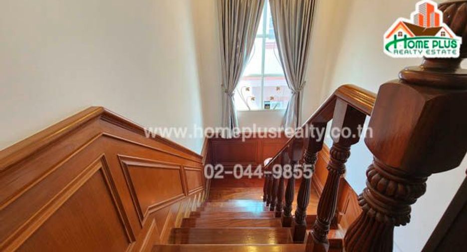 For sale 4 bedrooms house in Bang Bon, Bangkok