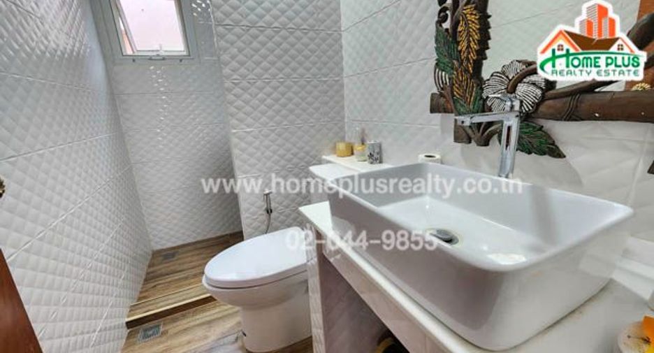 For sale 4 bedrooms house in Bang Bon, Bangkok