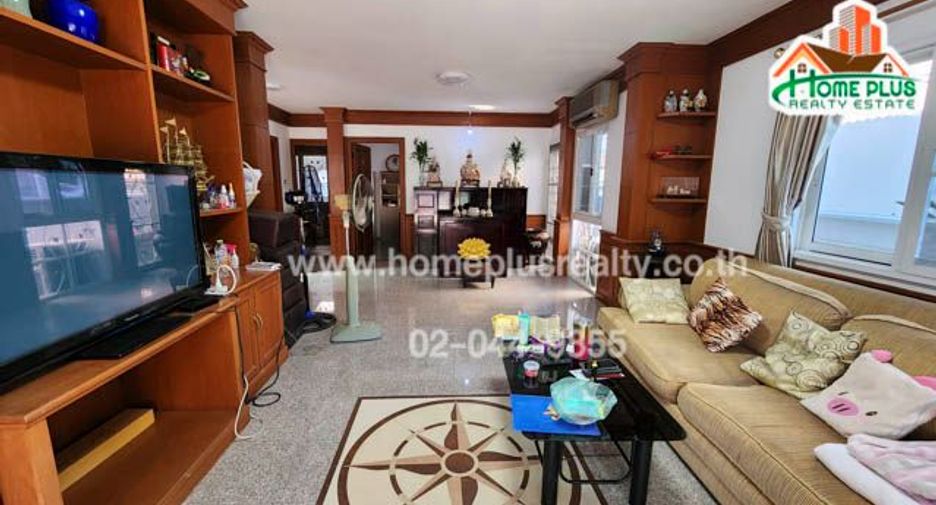 For sale 4 bedrooms house in Bang Bon, Bangkok