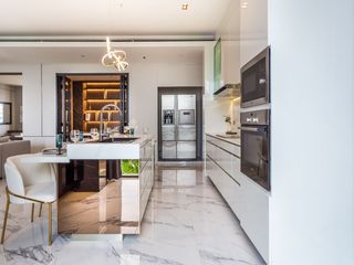 Wohnung zur Miete mit 3 Zimmer in Khlong Toei, Bangkok