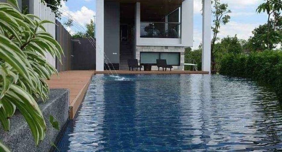 Haus zur Miete und zum Kauf mit 3 Zimmer in Prawet, Bangkok