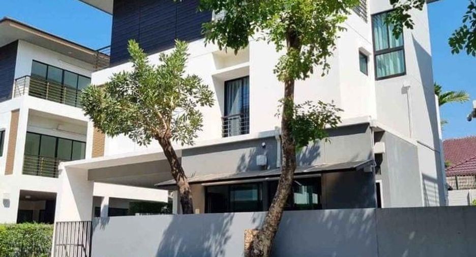 Haus zur Miete und zum Kauf mit 3 Zimmer in Prawet, Bangkok