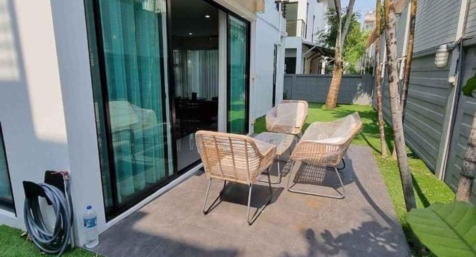 Haus zur Miete und zum Kauf mit 3 Zimmer in Prawet, Bangkok