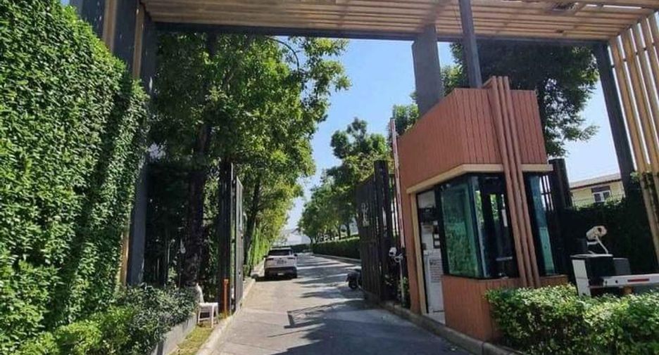 Haus zur Miete und zum Kauf mit 3 Zimmer in Prawet, Bangkok