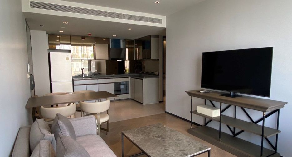 For rent 2 bed condo in Watthana, Bangkok